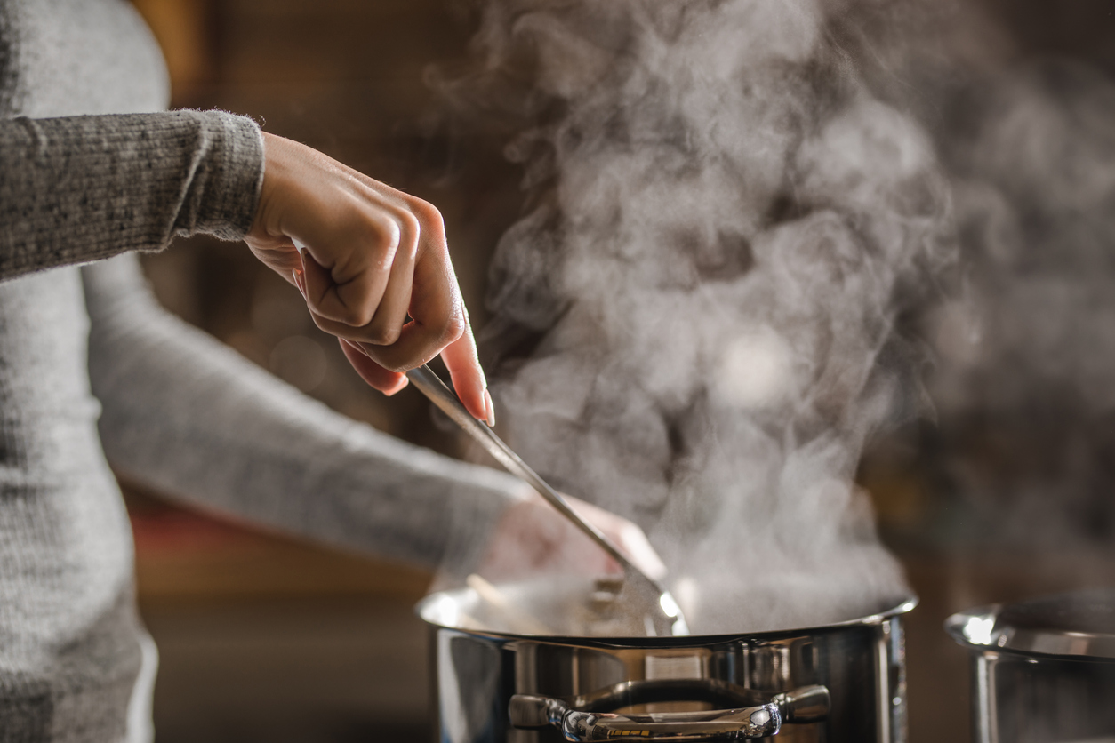 How to Improve Indoor Air Quality While Cooking, Even Without a Range Hood – AHAM Consumer Blog