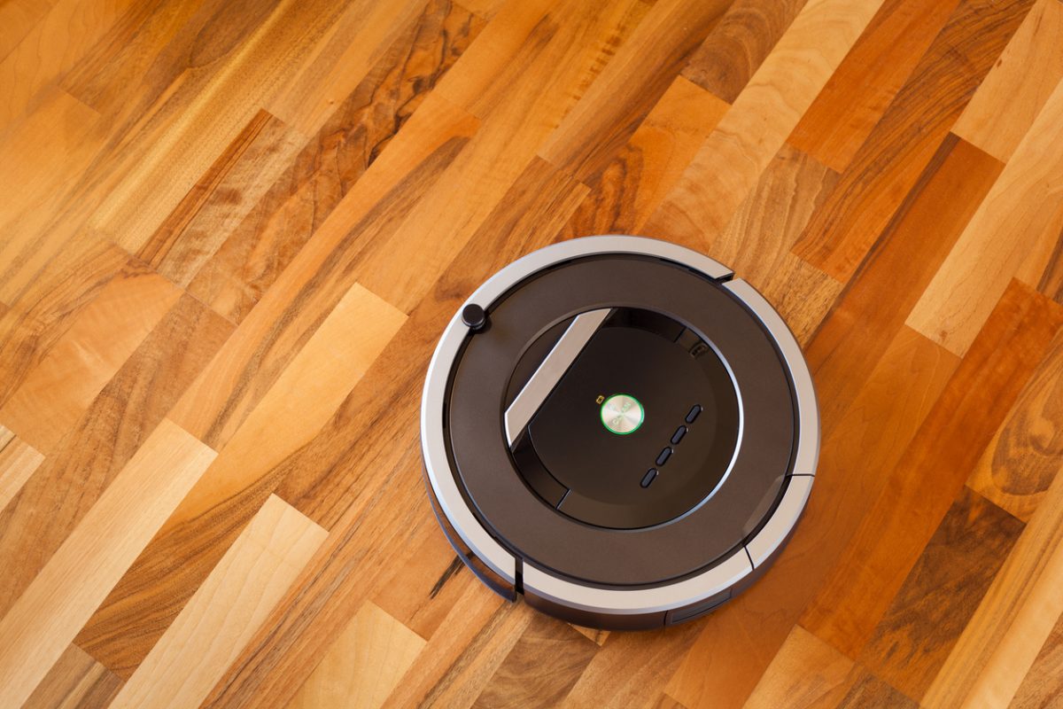 Make the Most of Your Robot Vacuum’s Features